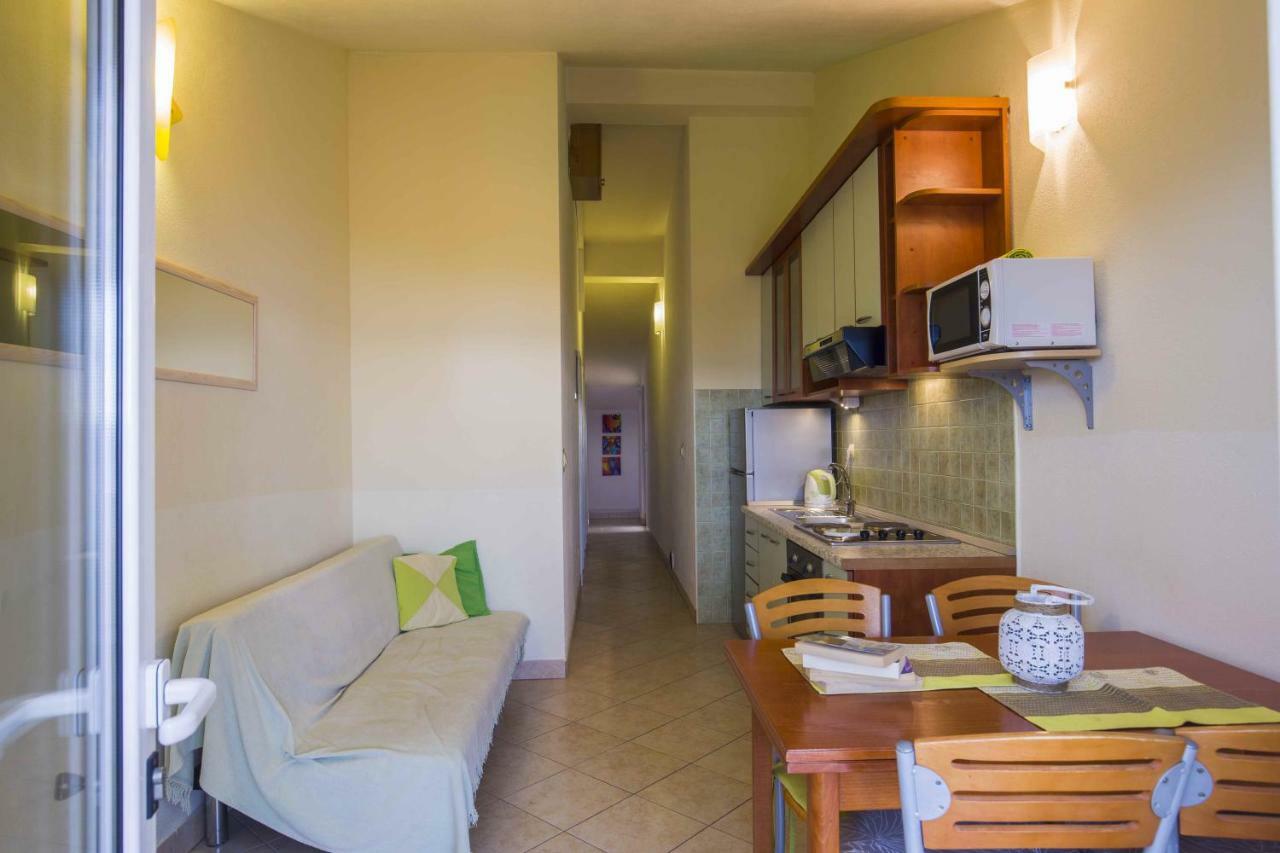 Apartmani Sani Bol Exterior foto