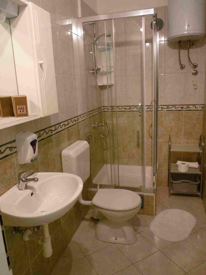 Apartmani Sani Bol Exterior foto